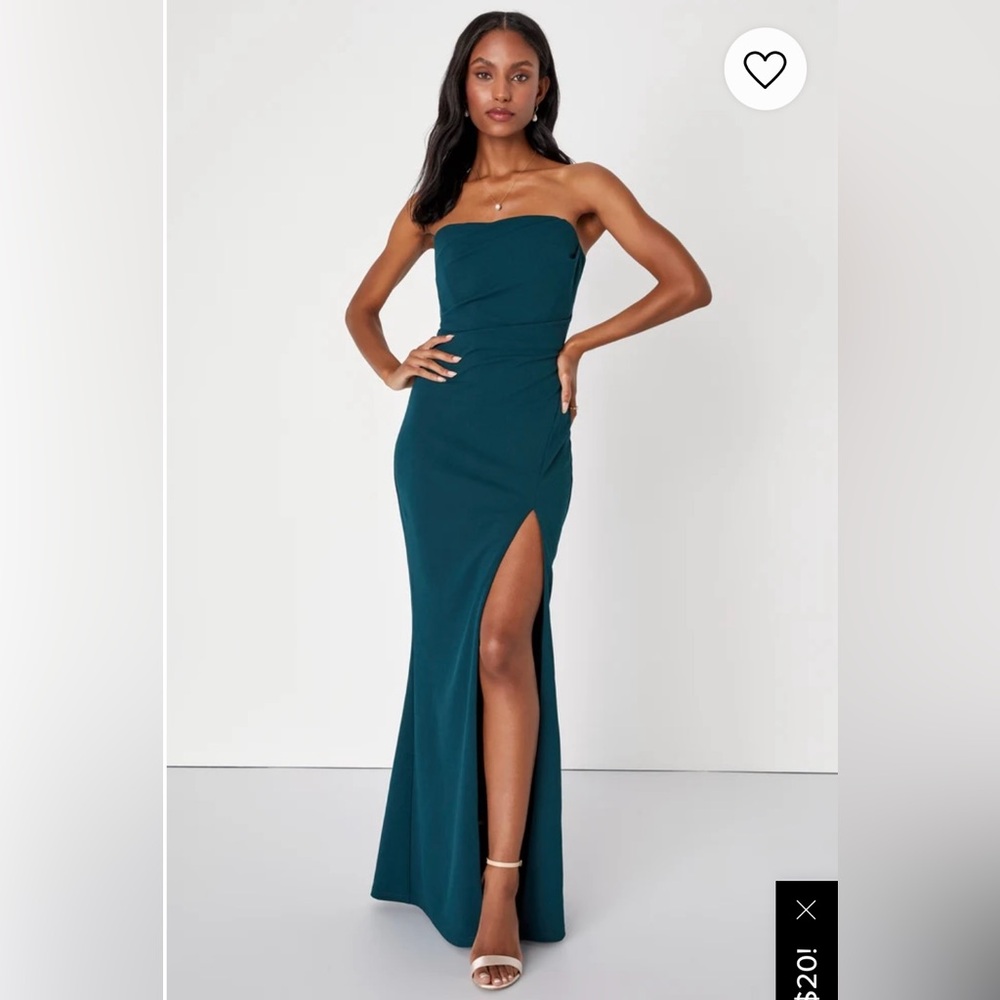 Lulu Marvelous Entrance Emerald Green Pleated Strapless Maxi Dress